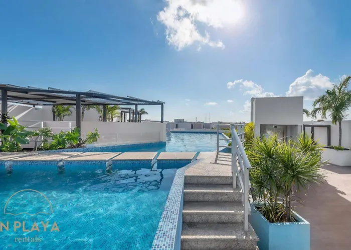 Apartment W Rooftop Pool & Free Parking Playa del Carmen